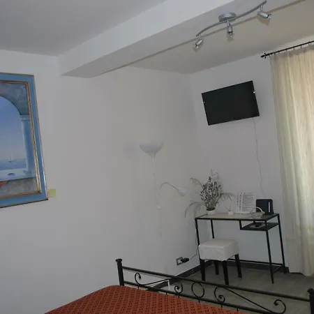Torre Scola Apartment